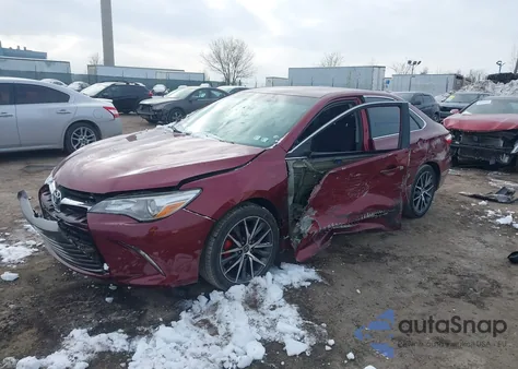 2017 Toyota Camry Se z USA, uszkodzony, nr VIN 4T1BF1FK3HU633436